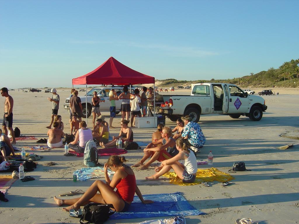 Cable Beach Backpackers Брум Екстер'єр фото